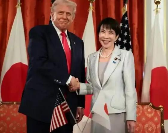 特朗普的“和平委员会”，有几个奇怪反常的事。
      一是没有邀请韩国，菲律