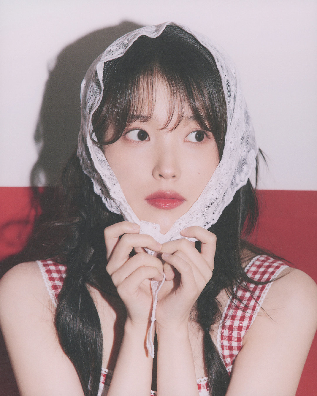 嗑颜bot IU🍒2025年台历图 