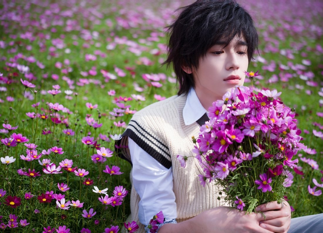 宋亚轩海胆头怎么有人越长越嫩呢和小时候一样～感觉没有变嘛🥹 