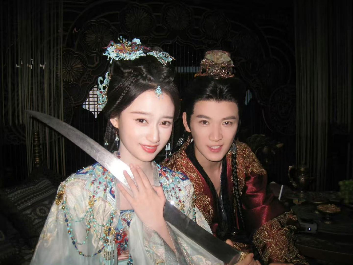 夏梦秦天宇杂志夏梦秦天宇双人杂志君无戏炎的双人杂志来了 ​​​