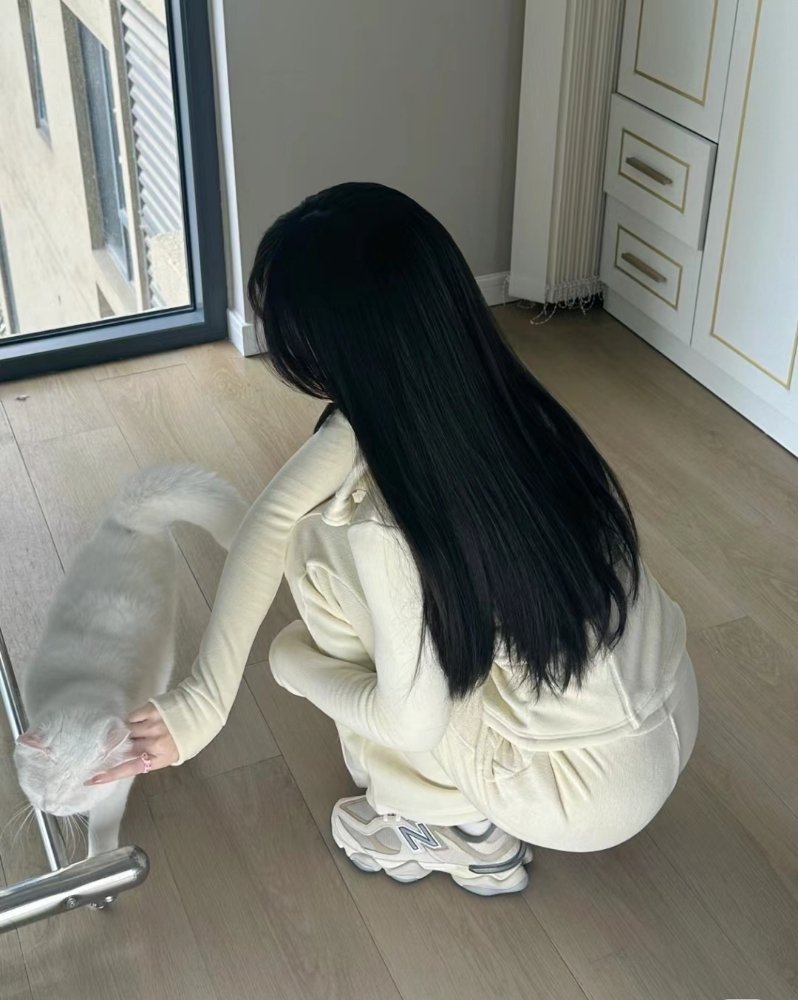人生的意义永远在于拓展而不在于固守 别管我今天是谁 我想成为一个更好的自己 . 