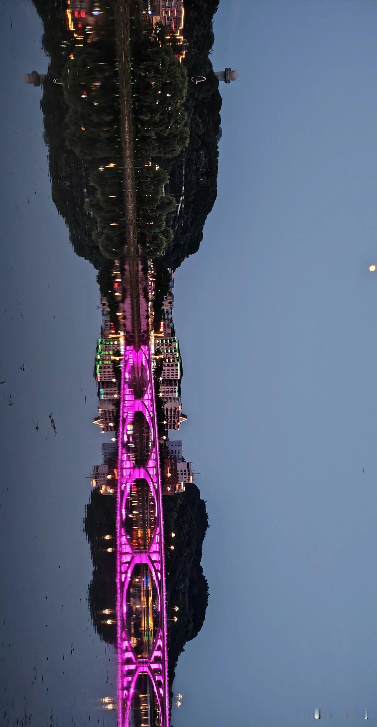 分享一张你所在城市夜景照片