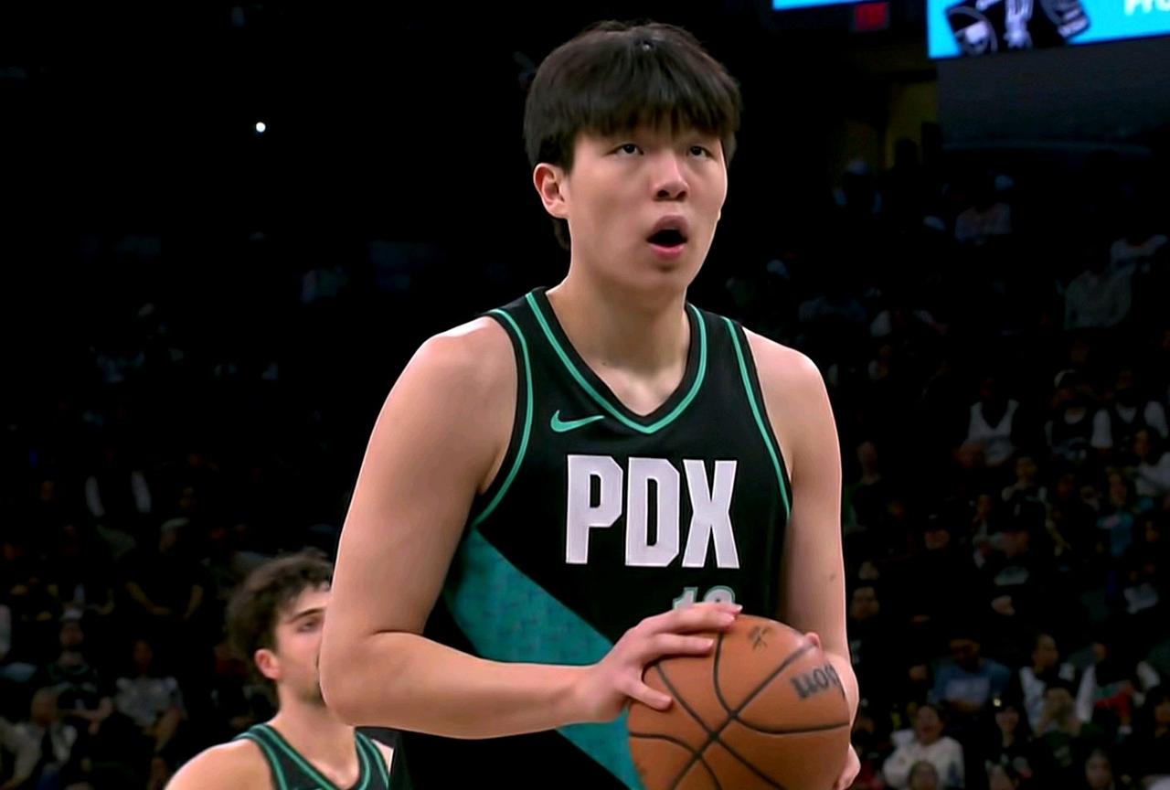 过分了：领先30分给2分钟？

斯普利特真有你的，开拓者主场早早的就打爆了爵士，