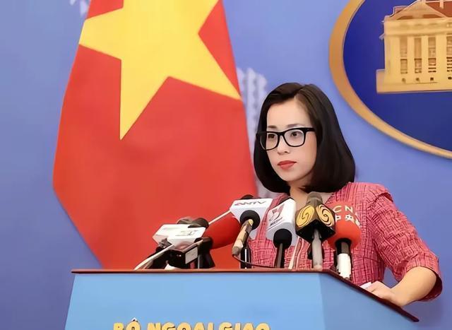 中国还没有发话，越南却先出手了！越南警告泰国和柬埔寨，让他们赶紧进行和平谈判，据