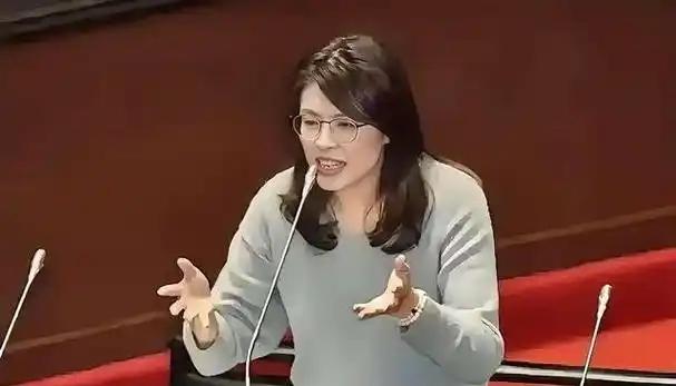 台湾政坛这股暗流，搞不好，真要发生一场政局滑变！

最近台湾政坛暗流涌动，表面上