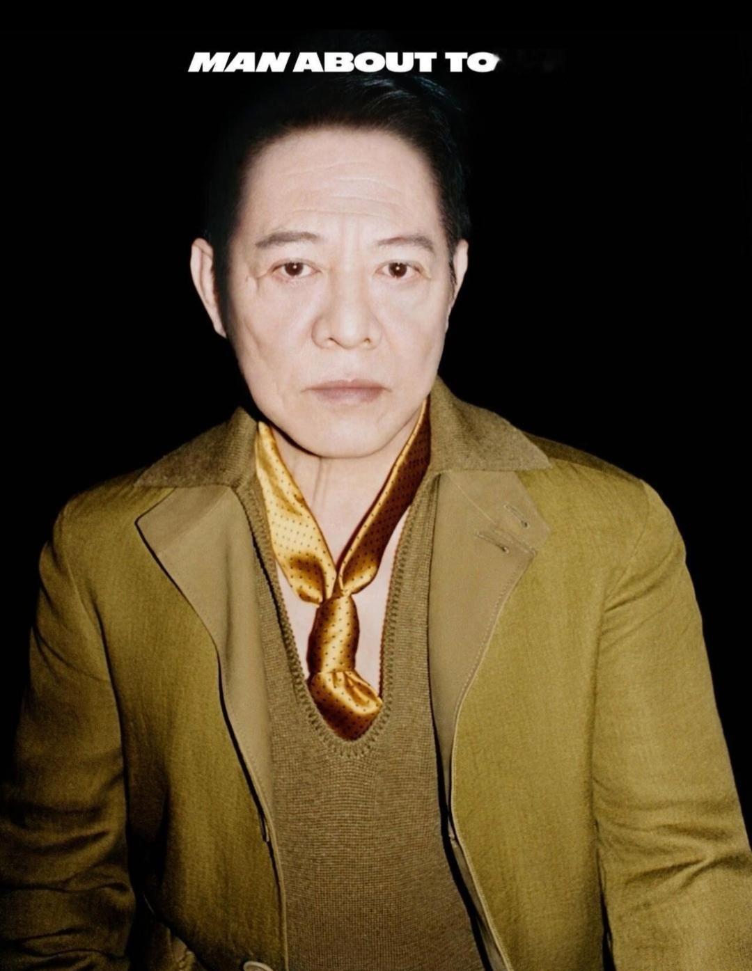 62岁的李连杰新拍了一组封面大片，第一眼看上去不太像他，再看两眼还是觉得不太像。