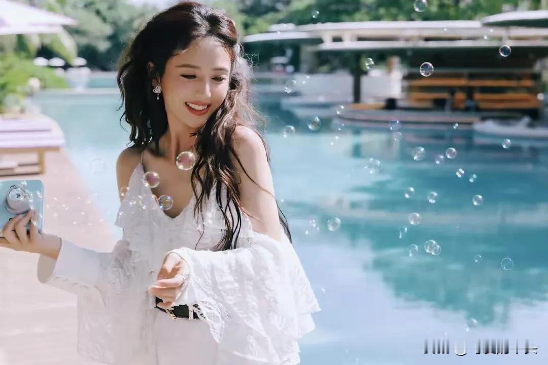 佟丽娅不愧是神仙颜值，太美了