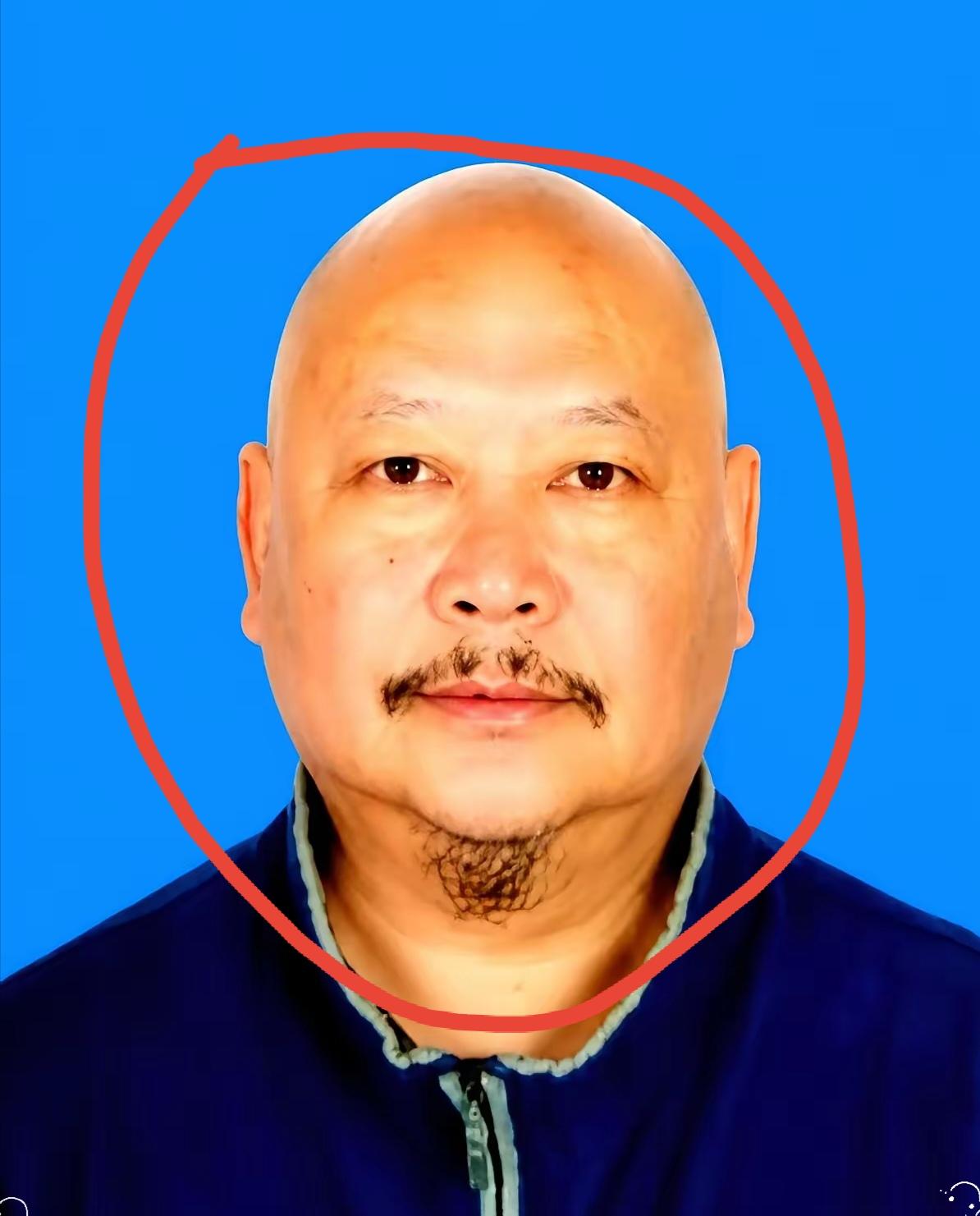 52岁教授突然猛踩刹车，甩下妻子狂奔，一头扎进三月冰湖。接下来一幕，让所有围观者
