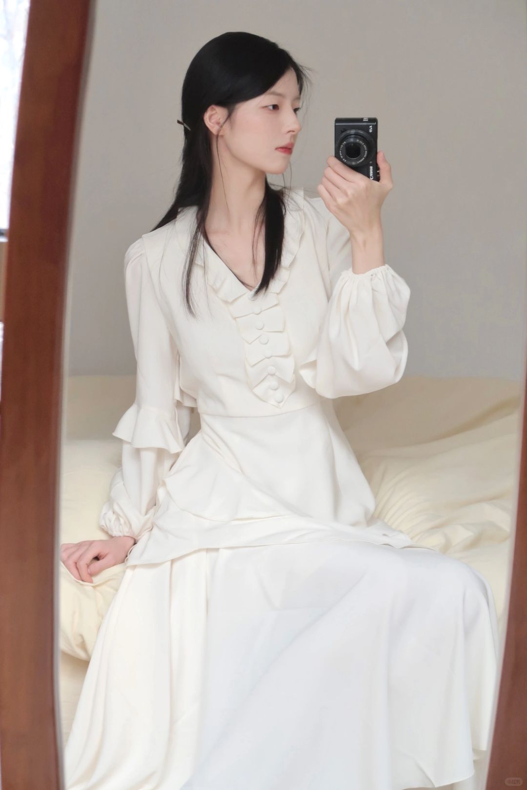 这条裙子就是小说里的白月光
