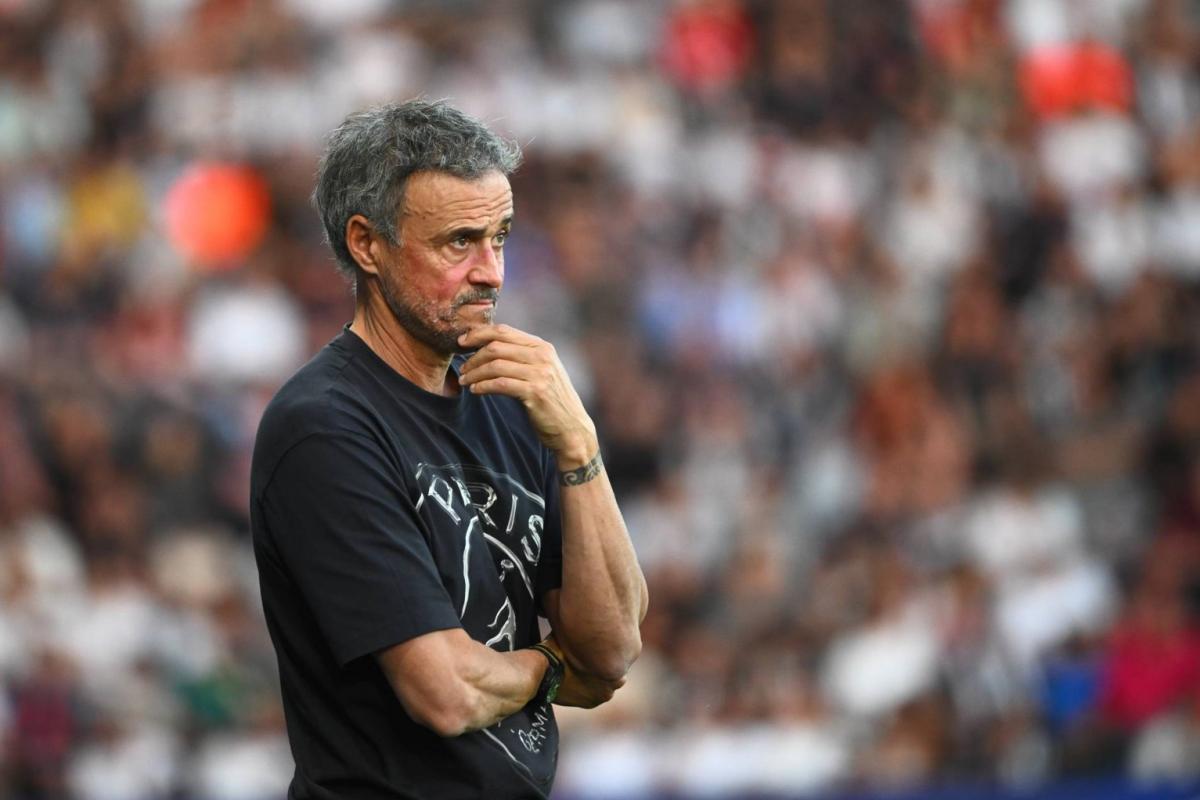 恩里克在昨天战胜昂热后被问到球员们的体能状况：“对拜仁的半决赛已经开始了。我不会