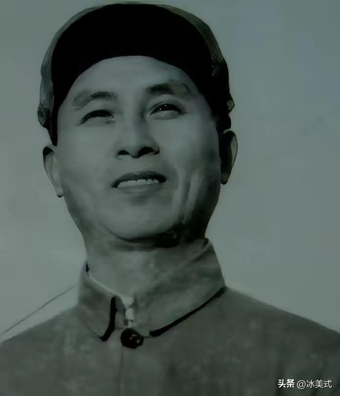 1941年，谢育才夫妇被捕，在狱中生下一个儿子。为逃出去，夫妻二人将儿子遗弃，越