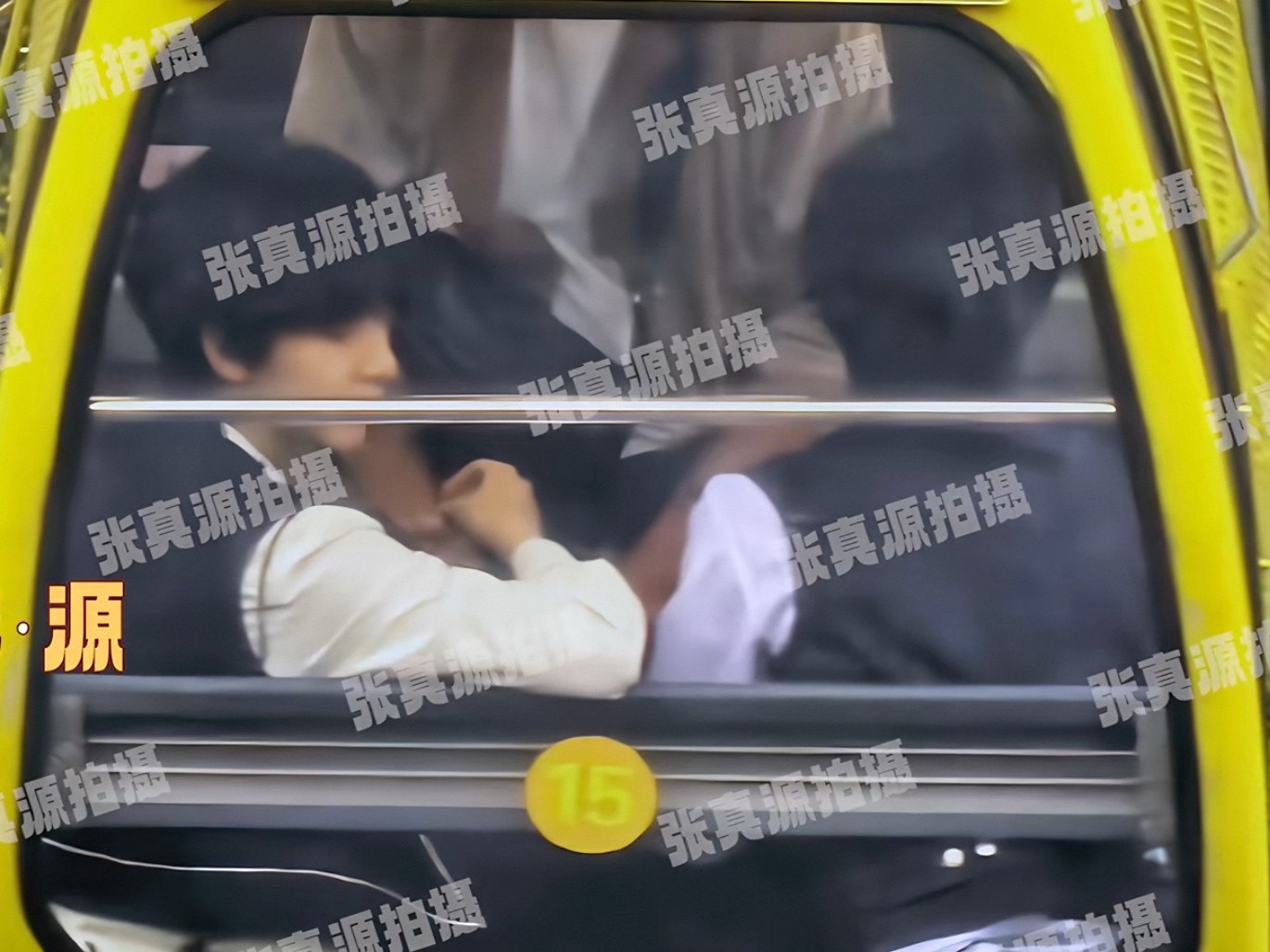 我不行了 这水印一加啊哈哈哈哈哈哈狗仔风味十足据张真源爆料💥贺峻霖宋亚轩竟然…