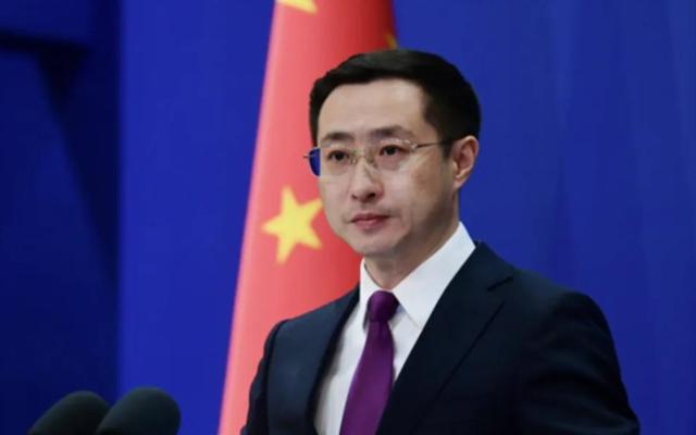 日本踩红线遭中国反制！高市早苗改口，特朗普释放“开战”信号？
台海局势近日因日本