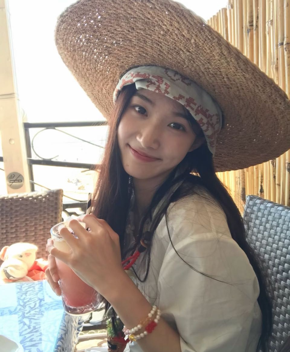 卢昱晓你好萌哇 
