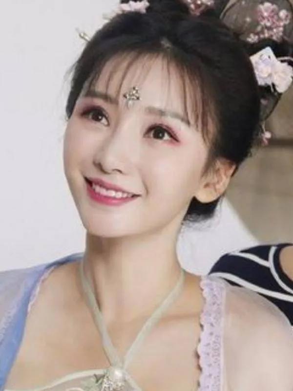柳岩古装美图分享