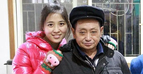 全网破防！最伟大的草根养父，用一生清贫换出知恩图报的博士女儿
 
看完邓雪凤和养