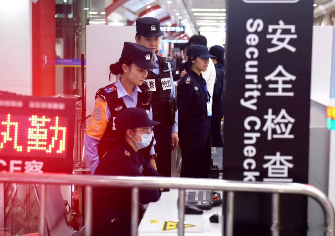 兰州公安轨道治安治理新实践 【“大体系”赋能：地上地下全域协同】兰州市公安局公交