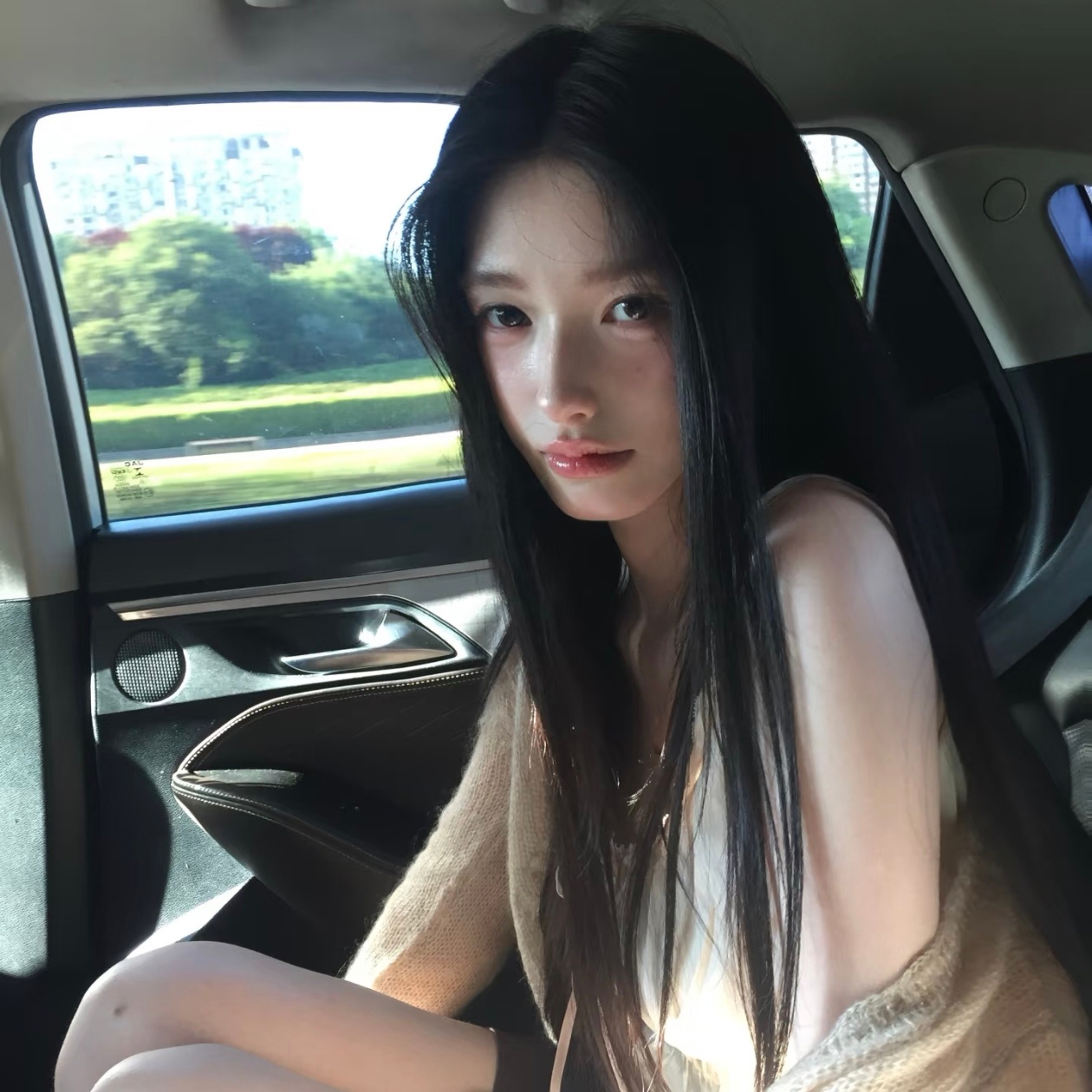 WeChat头像女头｜九宫格｜设计美学｜审美积累｜ins风｜韩系｜生命力 ​​​
