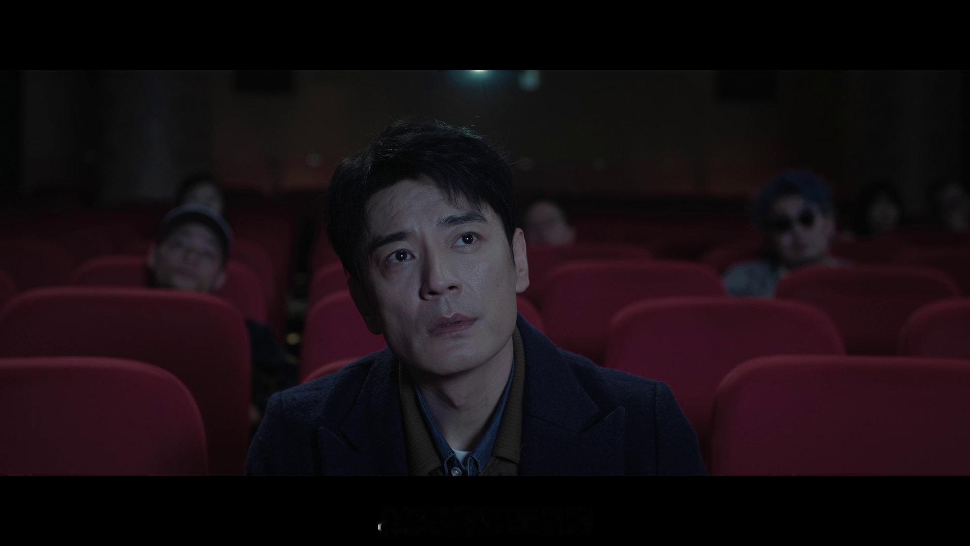 李光洁居然做这样的梦《好梦吹吹风》里，的表演像是梦境织就的细网。没有声嘶力竭，只