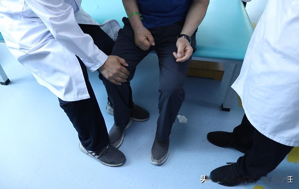 先解决掉肌张力，再去锻炼肌力！
 
 
经常听到有朋友问：“我这块肌肉为什么这么