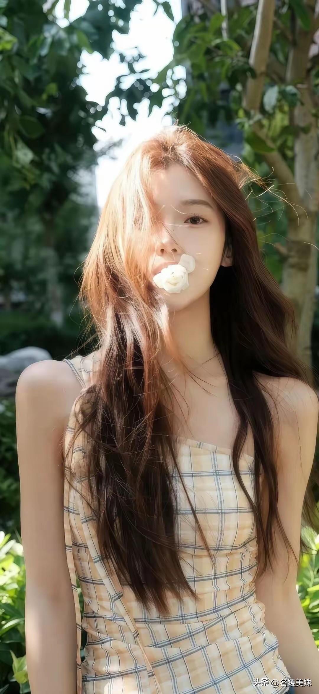 长期的博弈让我明白，
沟通是低位者的需求，
语言只是目的，
行为才是一个人真正的