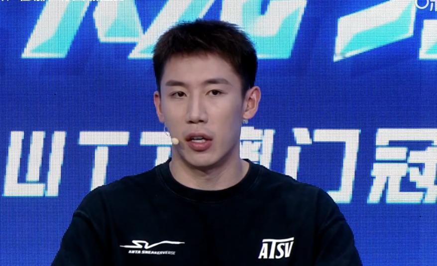 林德为什么能3:1赢了王楚钦，却0:3输给了张本智和？
程靖淇：因为王楚钦是技术