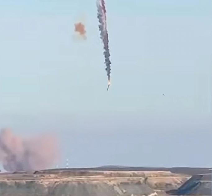 11月28日，有报道称俄罗斯发射了一枚洲际导弹，不幸的是仅7秒后就失去控制，感觉