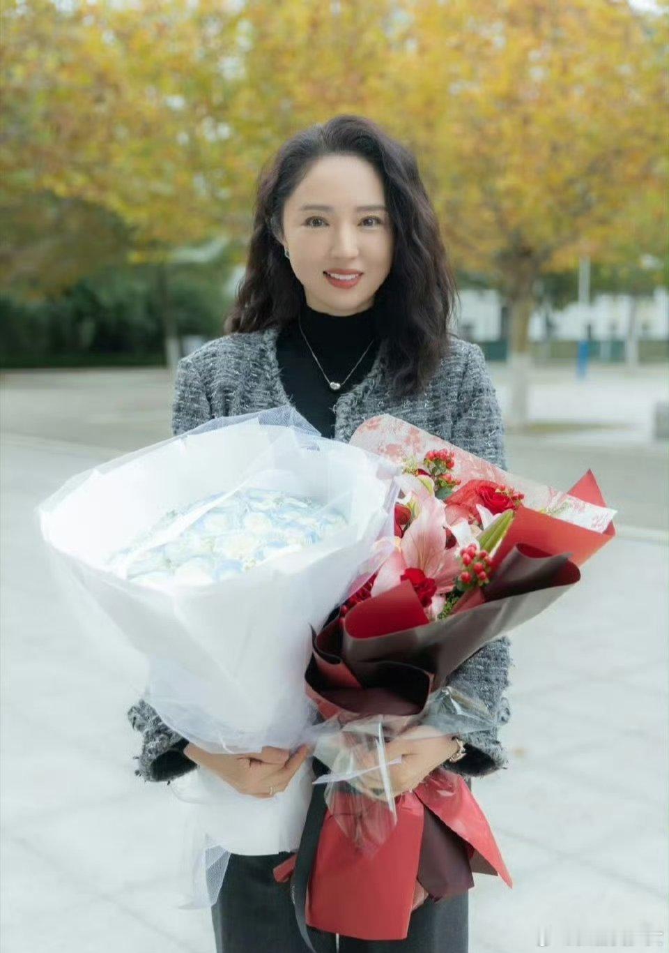 董璇张凌赫樱桃琥珀演母子董璇张凌赫在樱桃琥珀里演母子，漂亮妈妈帅气儿子组合，对我