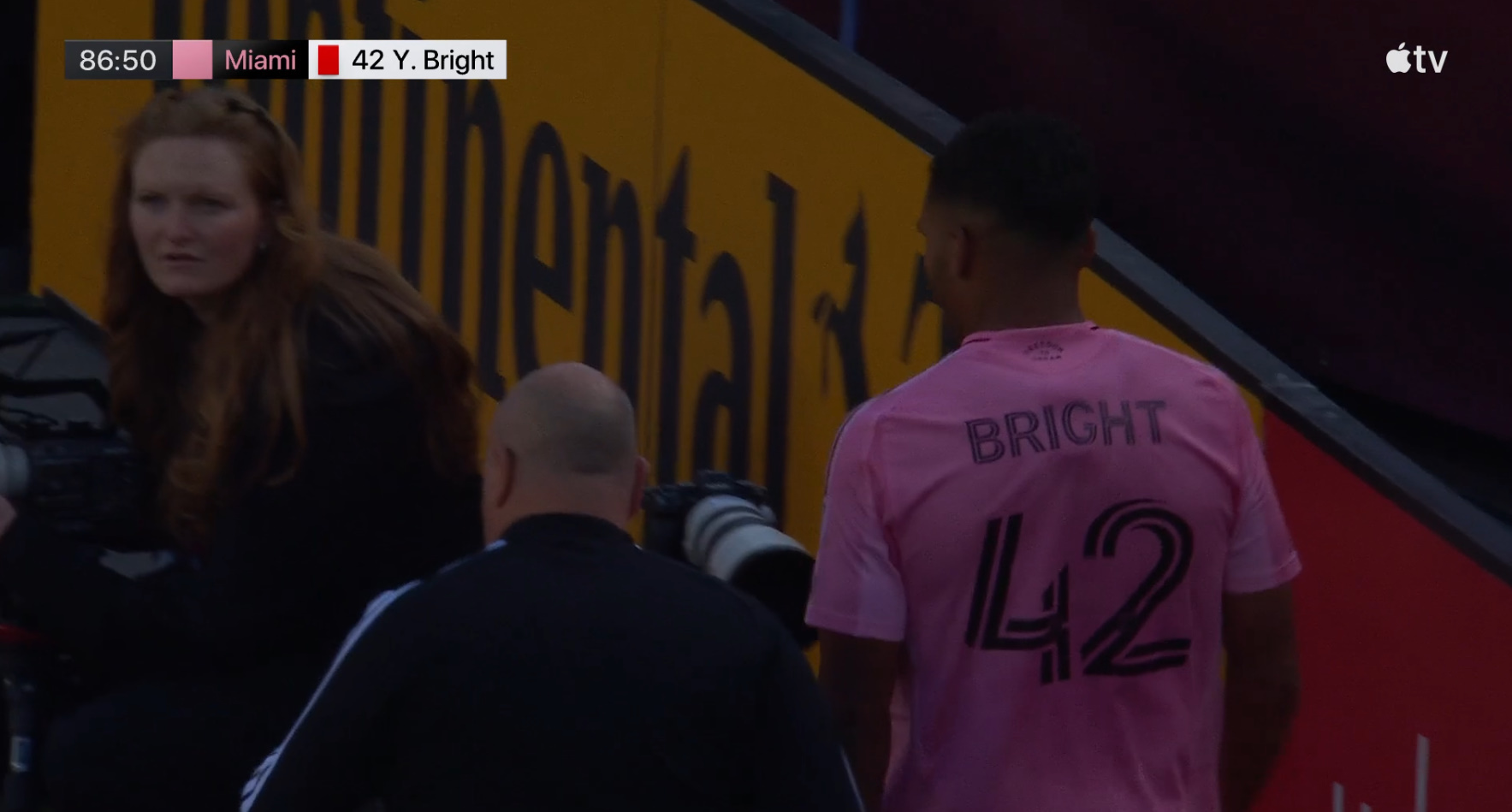 比赛第87分钟，布莱特被红牌罚下！科罗拉多急流vs迈阿密国际迈阿密国际