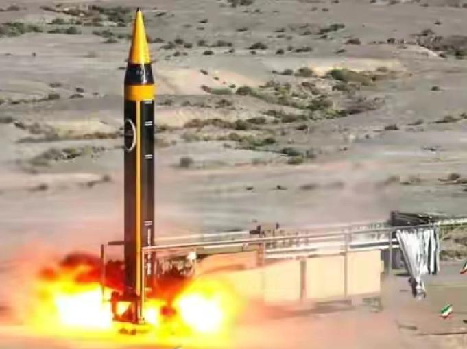 伊朗到底怂不怂？经过15天的战争、已经有了结论，伊朗不仅不怂，而且是一个战斗意志