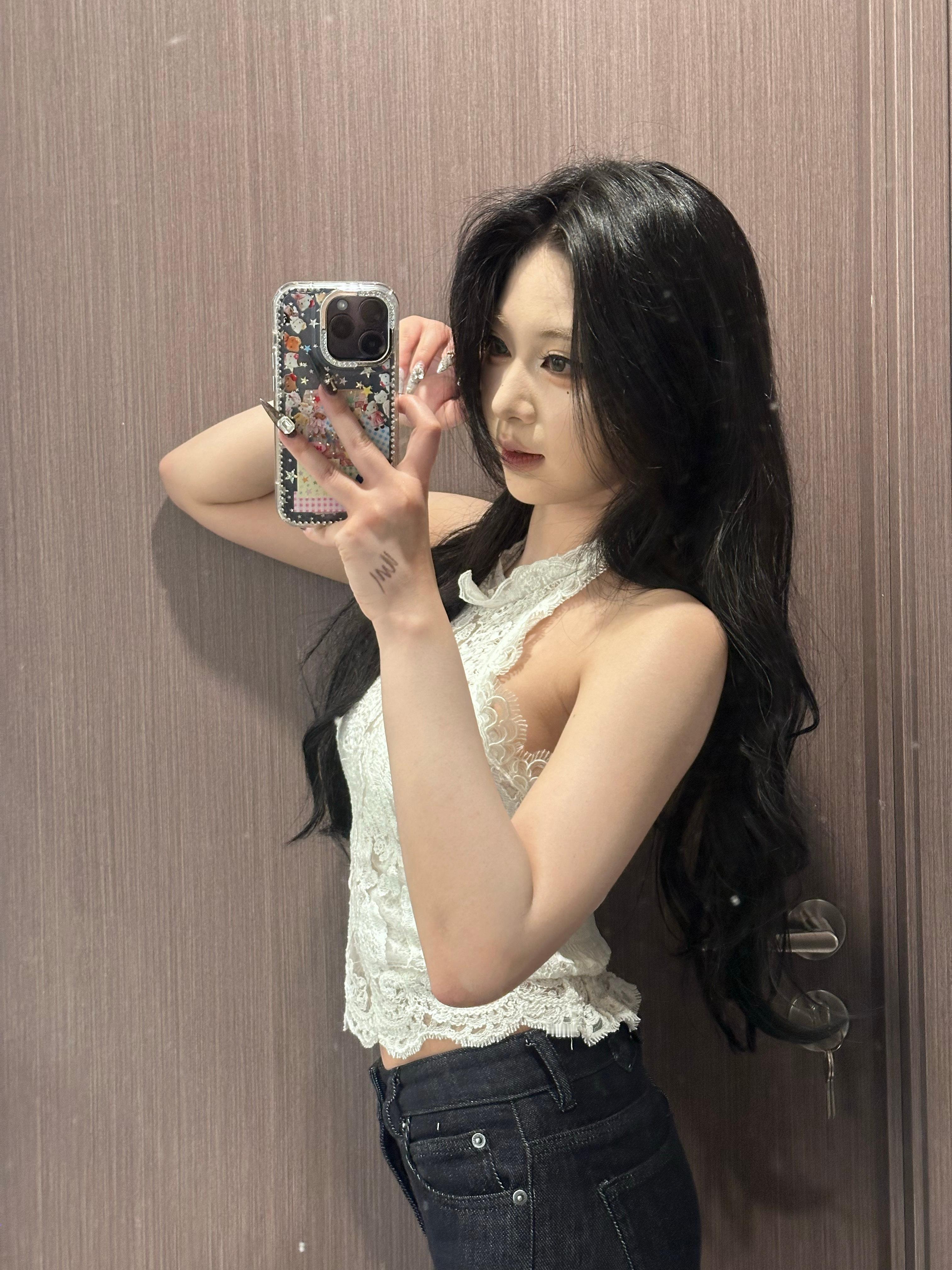 劳资今天是淑女黑色的裙子陶说没买裹胸不给穿 md ​​​