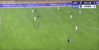 胡荷韬前插造点，韦林顿点射破门这是不是姆巴佩来到蓉城后的第五个进球了？中超联赛武