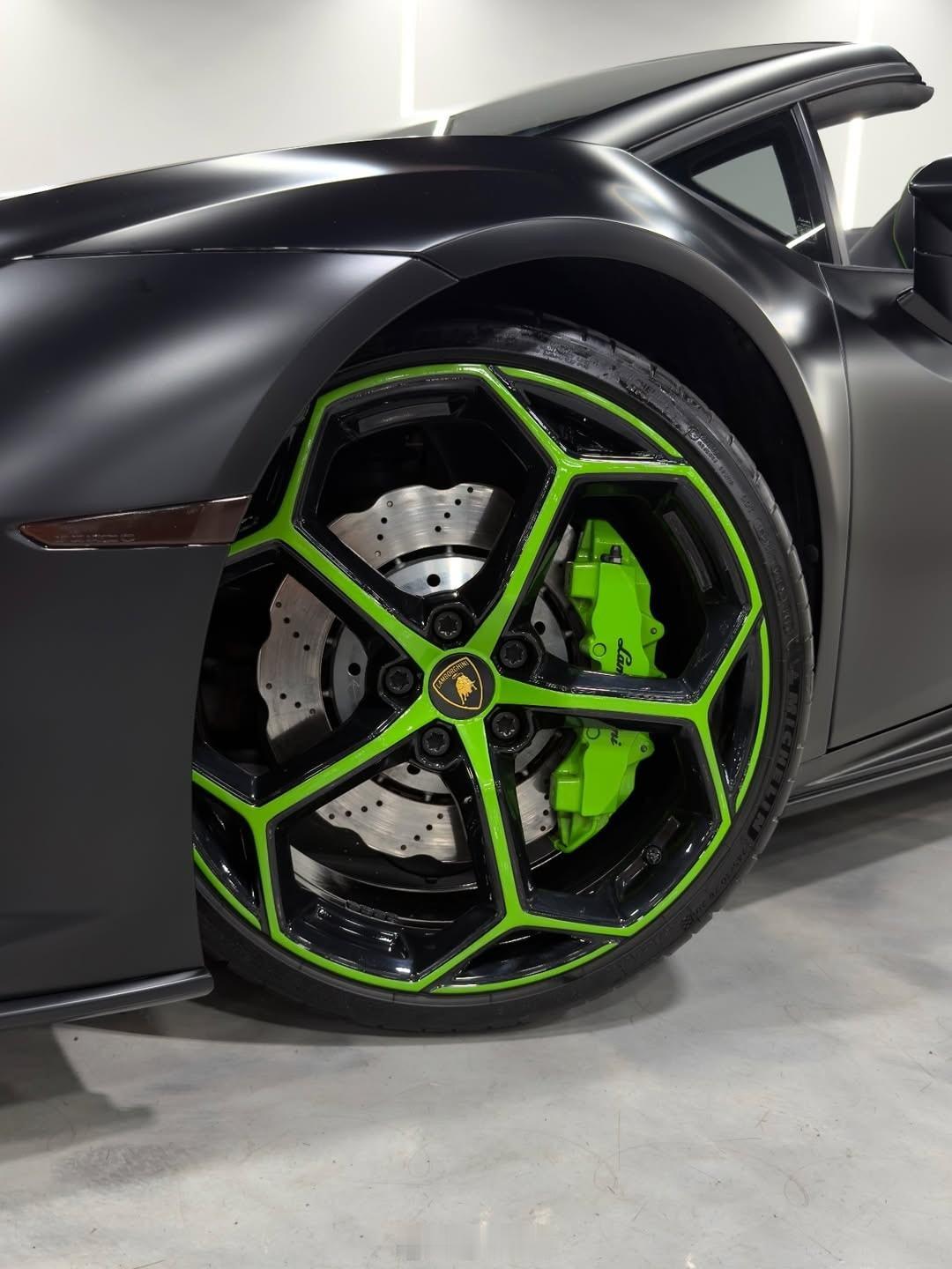 兰博基尼兰博基尼Huracan Evo Spyder 兰博基尼Huracan E