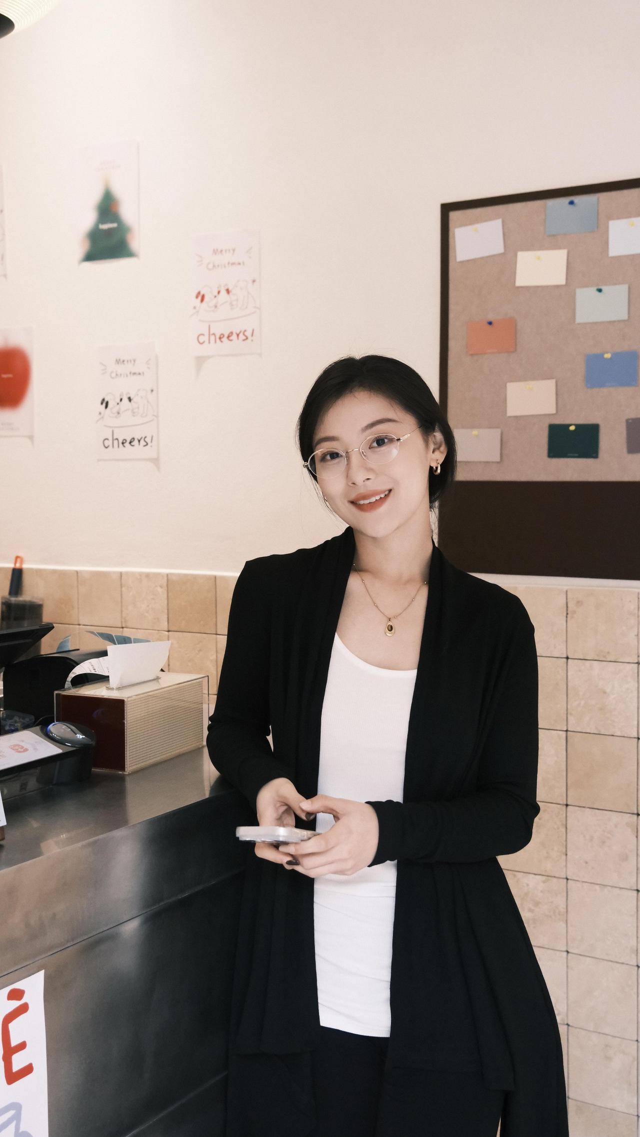 保持乐观保持向上，生活再普通也能开出温柔的小花。乐观生活 女生日常 日常随拍 自