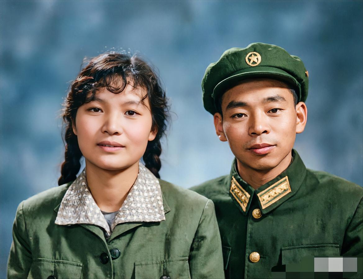 1962年6月，时任“藏字419部队”政委的阴法唐，在对印自卫反击战参战前夕，与