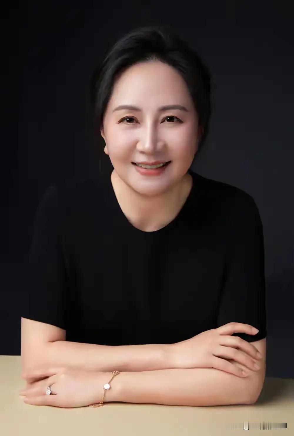 孟晚舟致辞中“胜利不会向我们走来，我们唯有努力走向胜利”是口号，也是动力。
已经