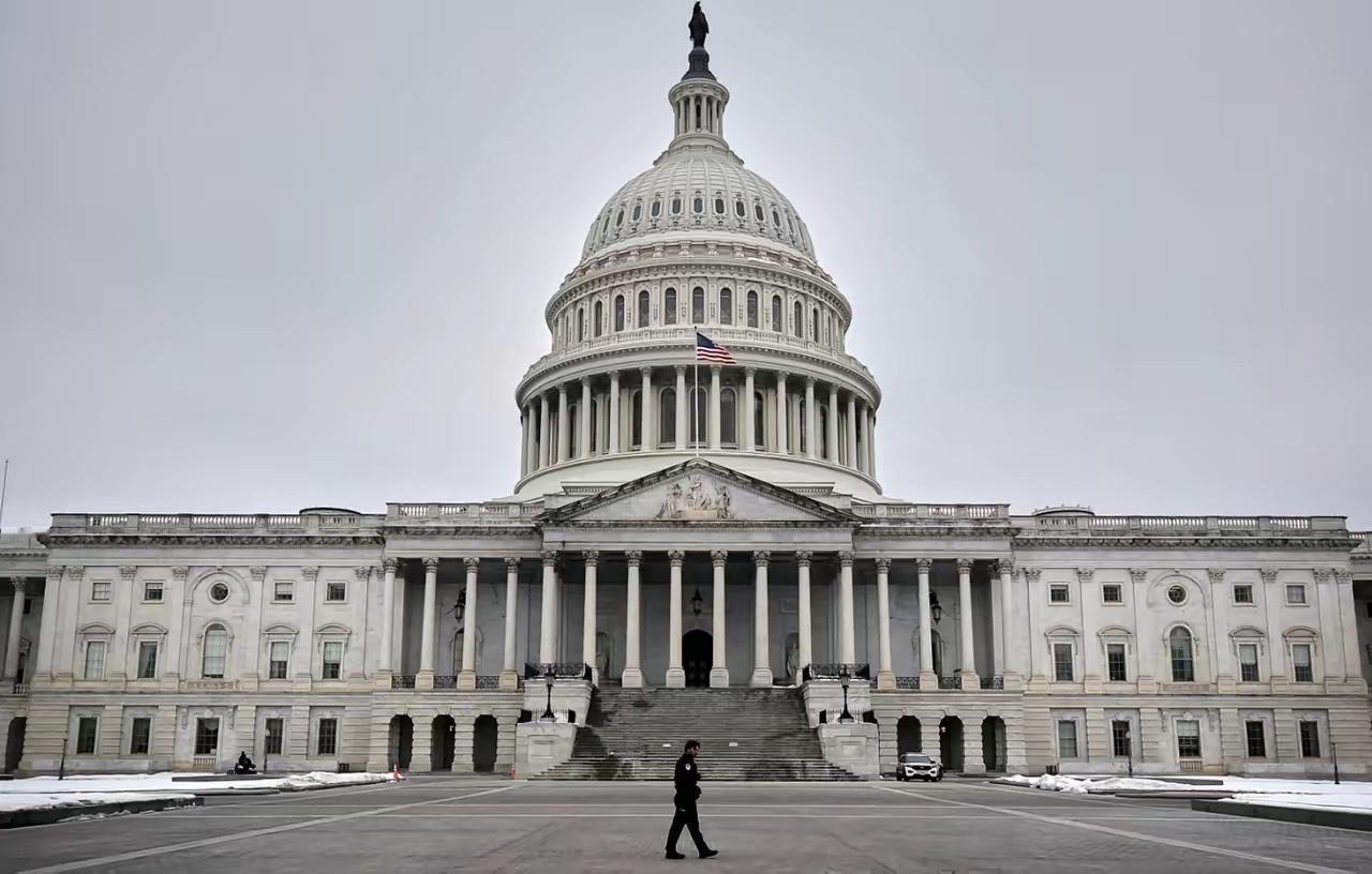 美国高票通过“反华法案”，不准中国收台，特朗普不想访华了？

美国众议院以395