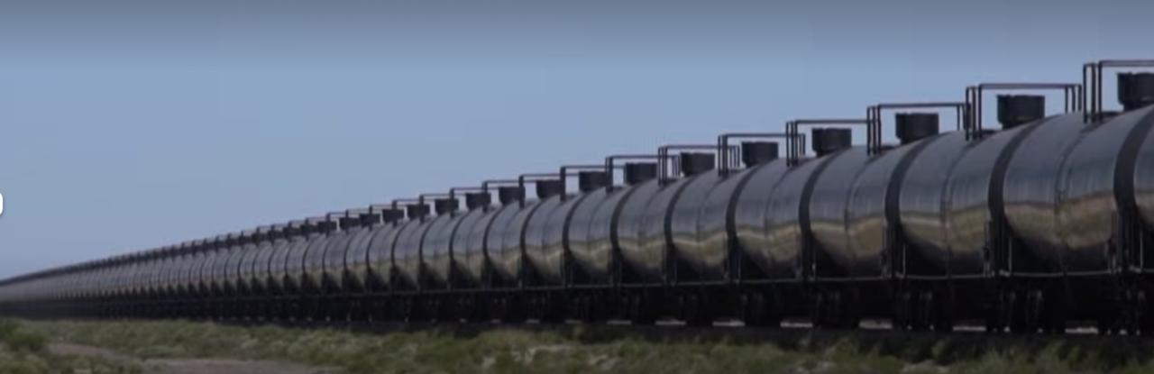 美国史上最大规模释放172亿桶战略石油储备，首次动用战略柴油储备，以平抑油价、缓