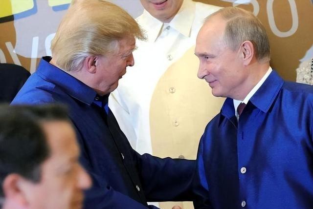 中国已经做出最坏打算，俄罗斯一旦在俄乌冲突中顶不住吃大亏，必须马上启动三件关键的