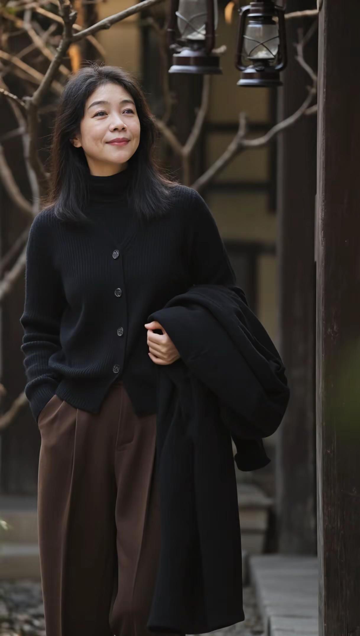 今日分享之庭院怀旧写作。AI庭院怀旧写真 ai创作