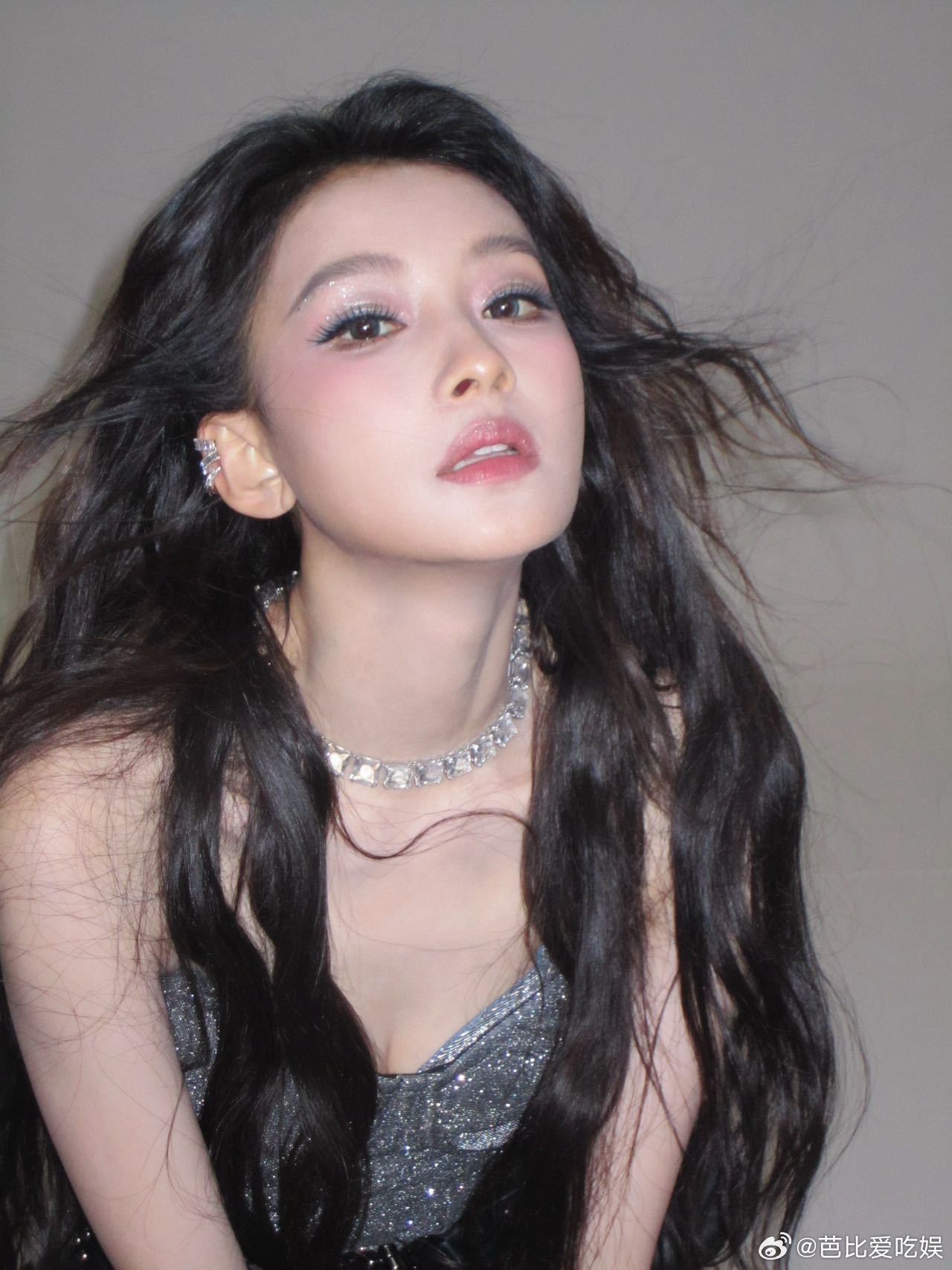 孙怡 好美的洋娃娃乘风2026 谁能拒绝这么甜美的孙怡啊🥹精致得像洋娃娃，乘风