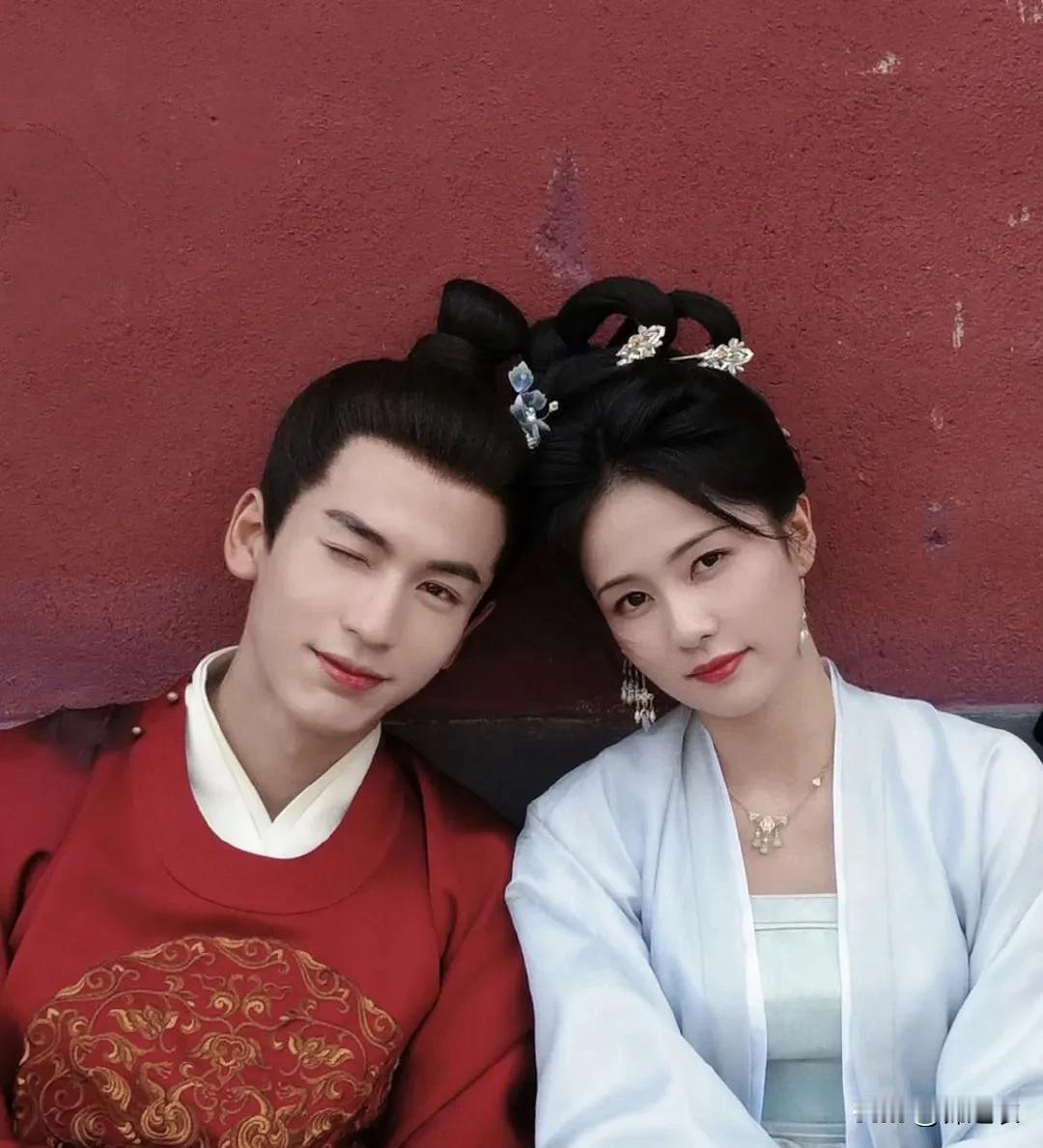 明星拍戏会爱上对方吗？我觉得看人，因为有的演员认为如果彼此不产生真感情，拍出来的