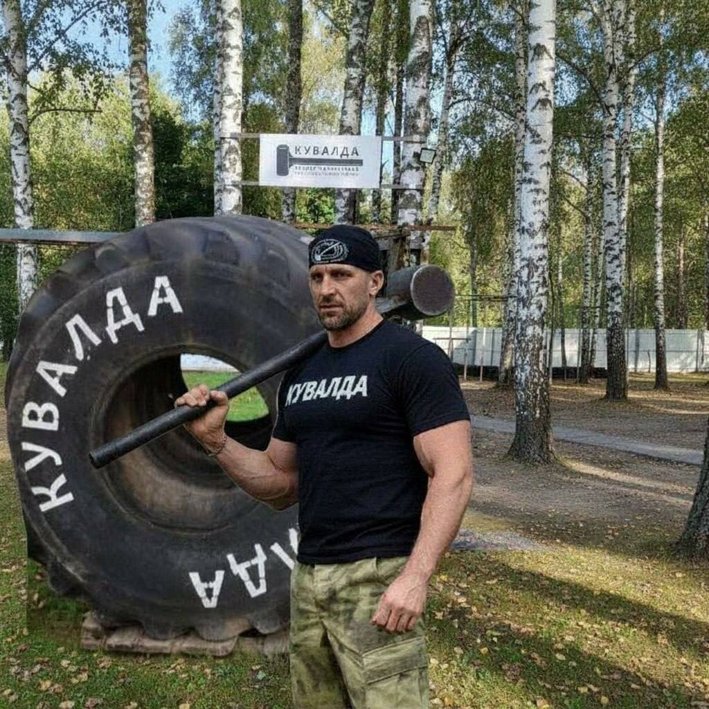 烽火问鼎计划每天认识一件兵器 关于“高加索商务旅行”：采访呼号为“铁锤”的老兵，