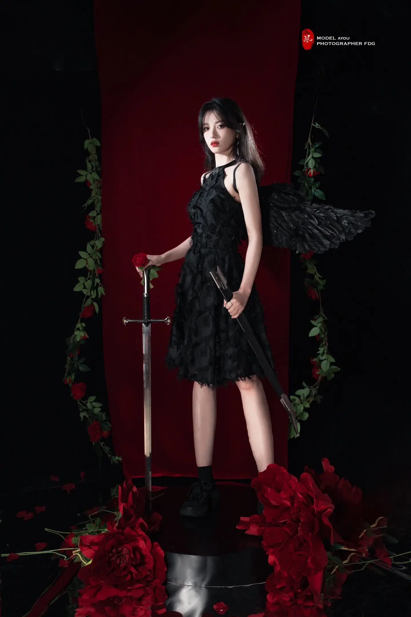 ✨折翼天使，坠落凡间，眼眸藏星海。