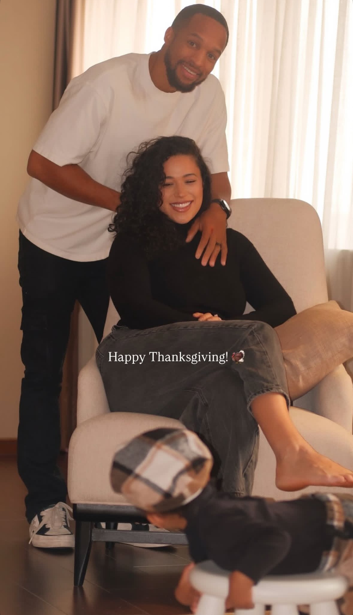 杰隆布朗一家在沈阳过感恩节辽宁男篮