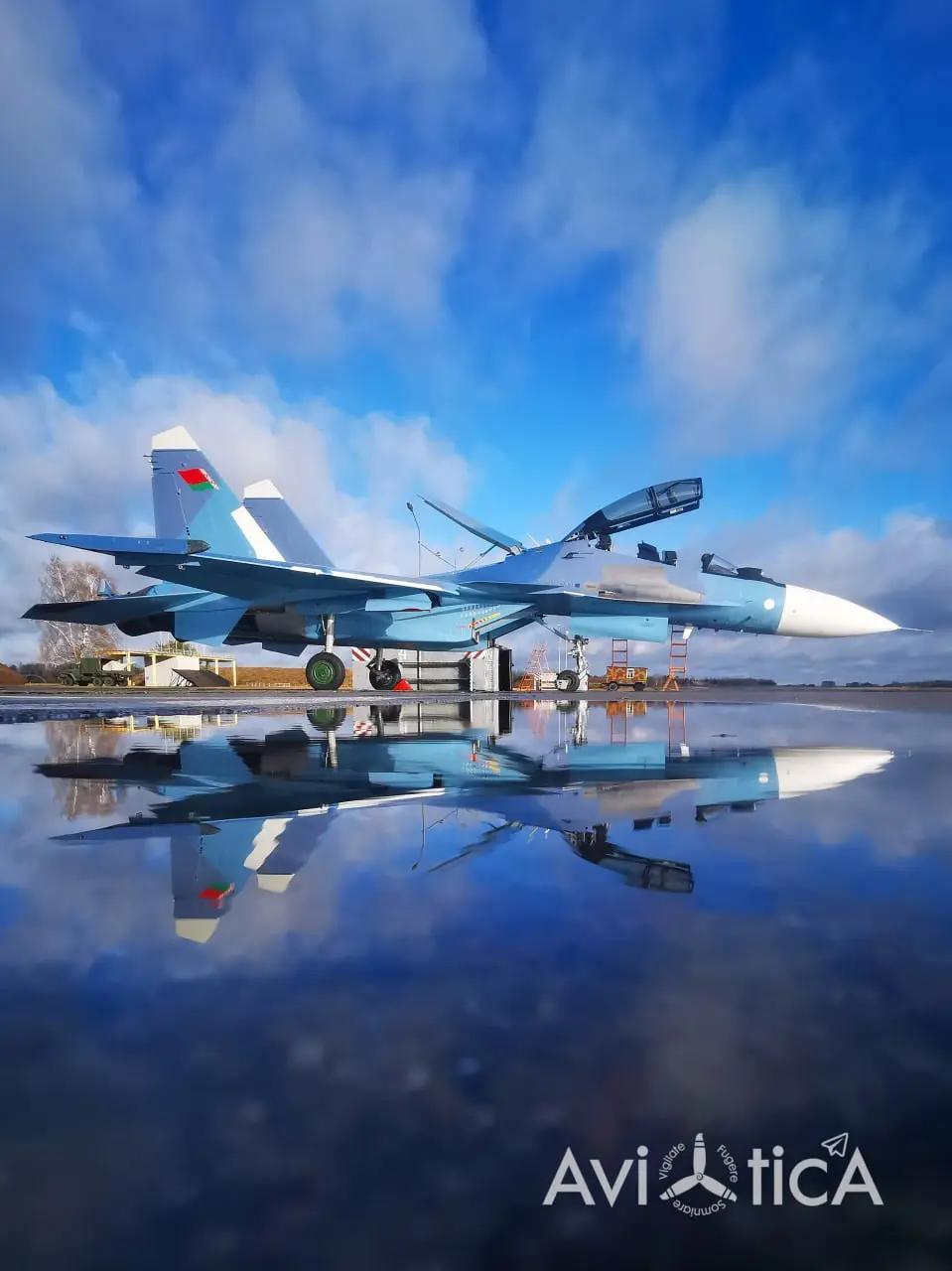 白俄空军2025年分两批接收共4架俄制苏-30SM2重型四代半双座多用途战机，列