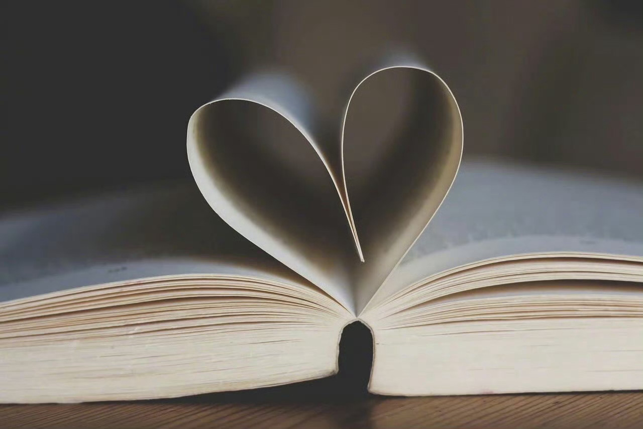 刘震云说：“没钱的时候，舍得卖力，钱就来了，这叫天道酬勤；有钱的时候，舍得花钱，