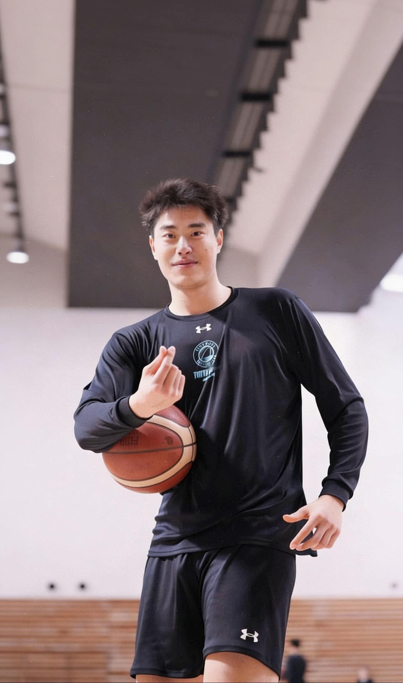 晚上好，比个心。辽宁男篮