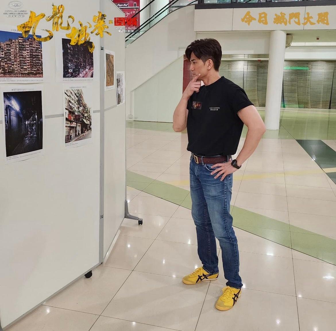#动作电影报道# 伍允龙也去参观Megabox的《#电影九龙城寨之围城# 》“城