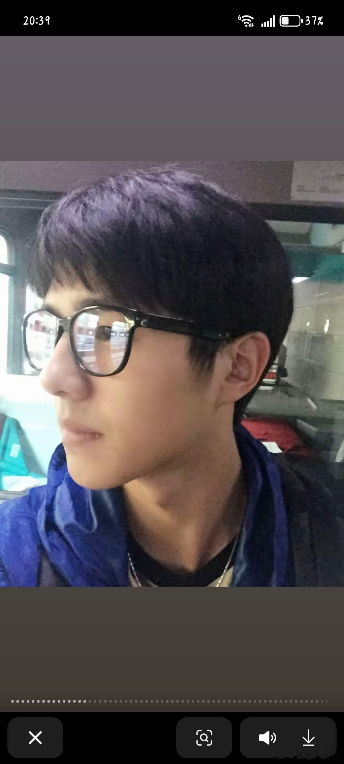 范丞丞抽到刘昊然送的礼物刘昊然精心准备的新年礼包被范丞丞抽中，三件礼物藏满温柔心